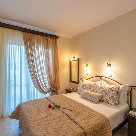 Niki Apartments Chrysi Ammoudia Luaran gambar